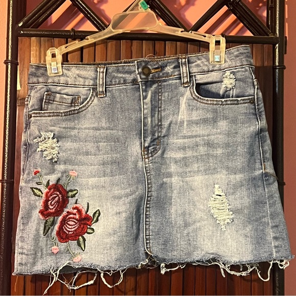 Angel Kiss Dresses & Skirts - Angel Kiss Denim Distressed Skirt with Floral Embroidery